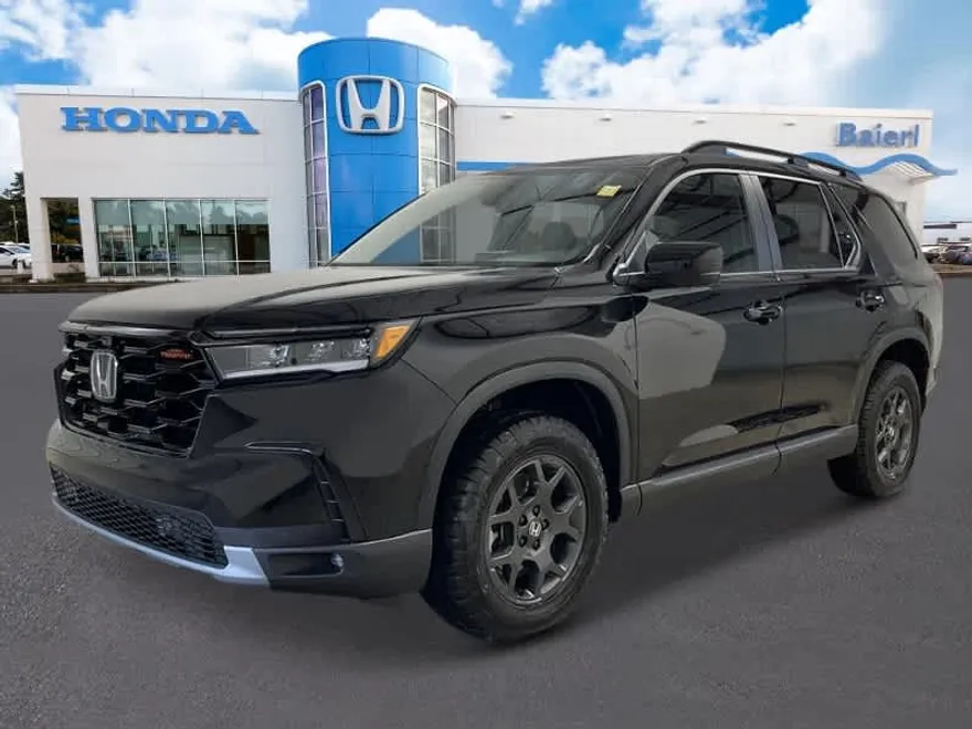 2025 Honda Pilot TrailSport photo 1