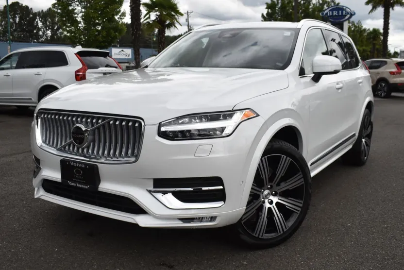 2025 Volvo XC90 photo 1