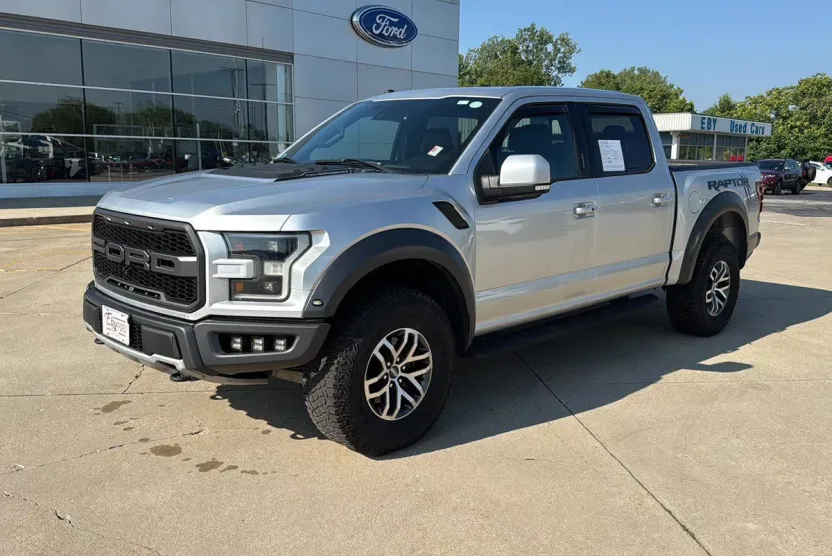 2018 Ford F-150 Raptor photo 1