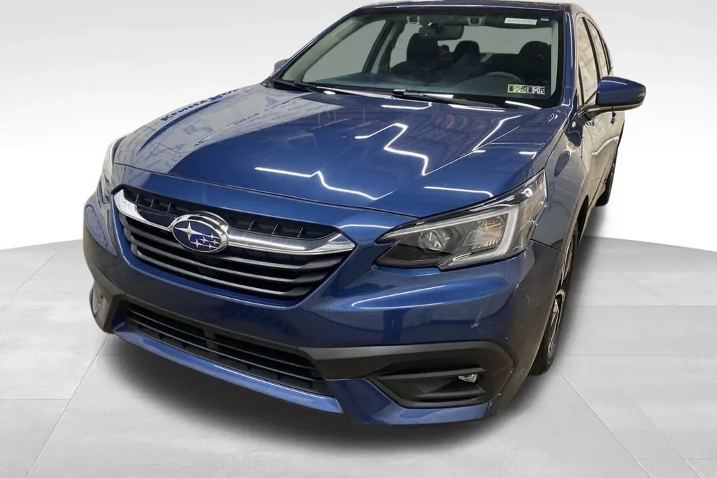 2022 Subaru Legacy Premium photo 1