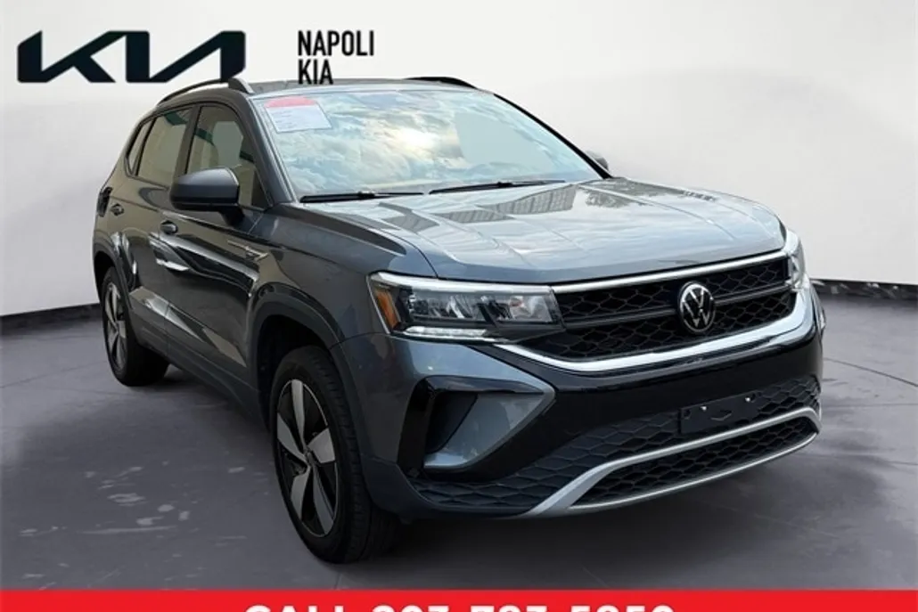 2024 Volkswagen Taos S photo 1