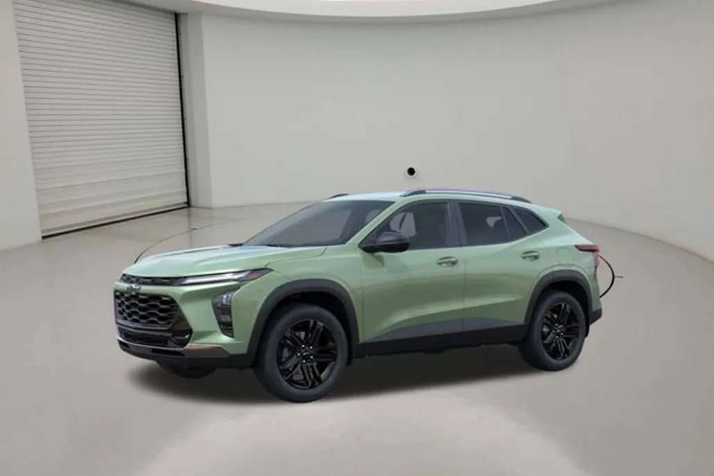 2025 Chevrolet Trax ACTIV photo 1