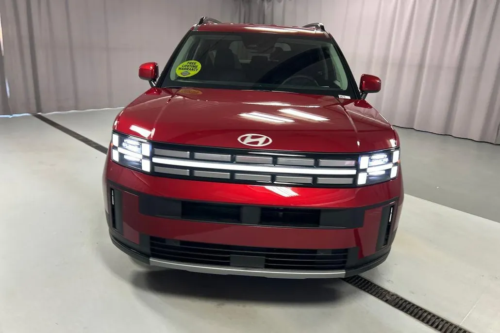2026 Hyundai Santa Fe SEL photo 1