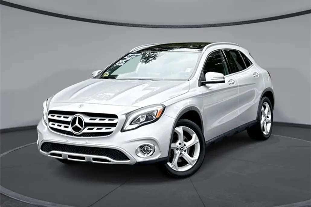 2018 Mercedes Benz GLA 250 4MATIC photo 1