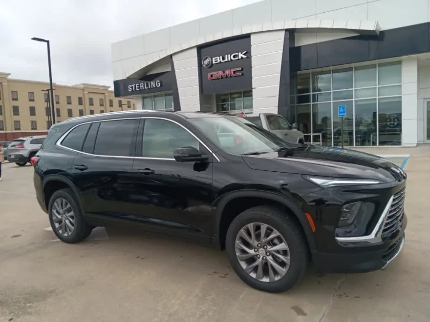 2025 Buick Enclave Preferred photo 1