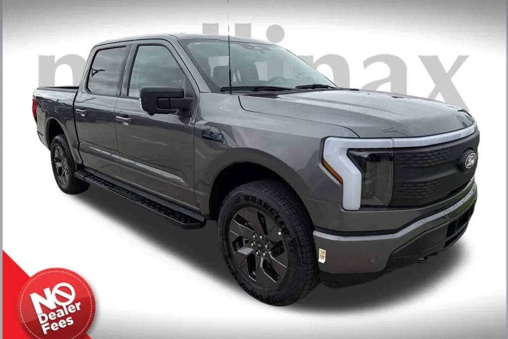 2025 Ford F-150 Lightning photo 1