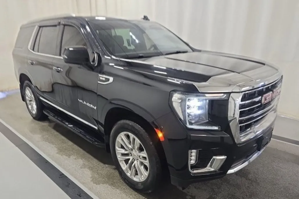2022 Gmc Yukon SLT photo 1