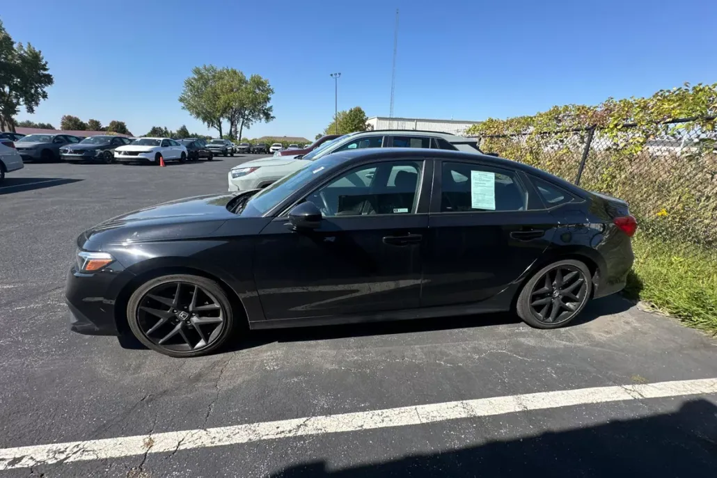 2022 Honda Civic Sport photo 1