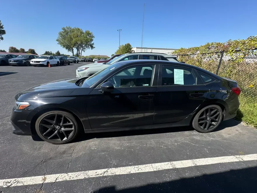 2022 Honda Civic Sport photo 1