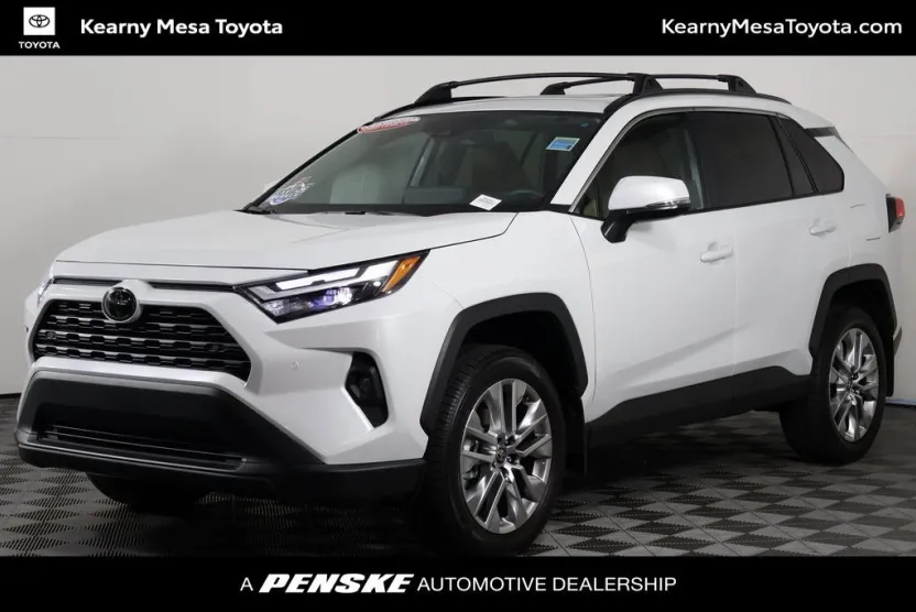 2025 Toyota RAV4 XLE Premium photo 1
