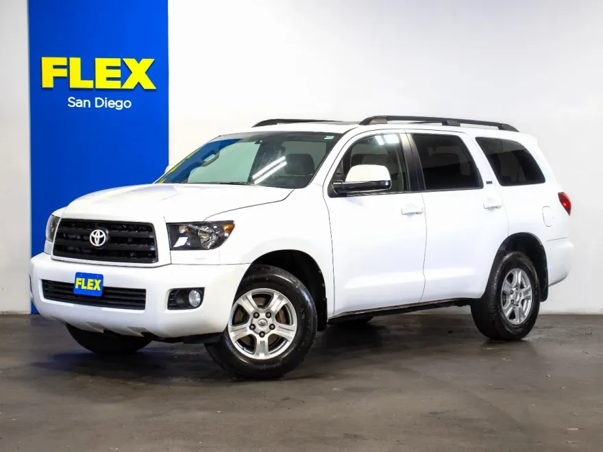 2014 Toyota Sequoia SR5 Sport photo 1