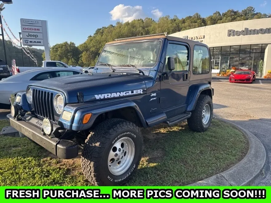 2001 Jeep Wrangler Sport photo 1