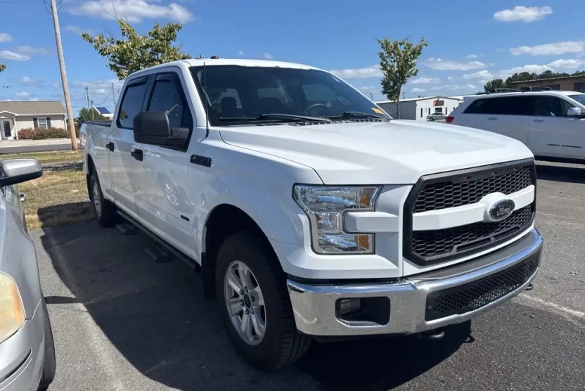 2017 Ford F-150 XLT photo 1