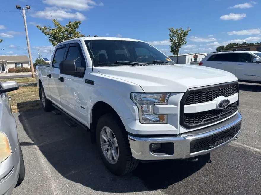 2017 Ford F-150 XLT photo 1