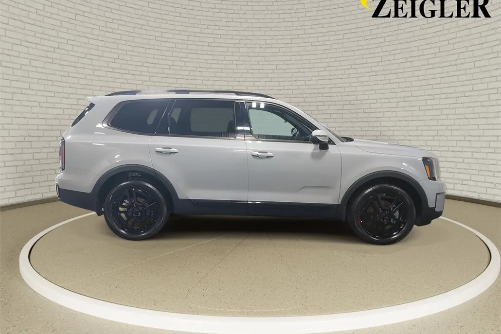 2025 Kia Telluride EX X-Line photo 1