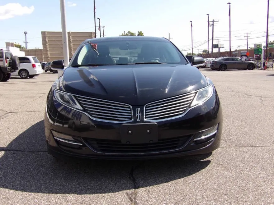 2014 Lincoln MKZ photo 1