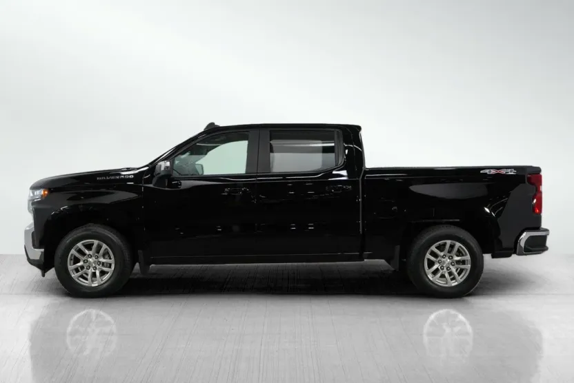 2019 Chevrolet Silverado 1500 LT photo 1