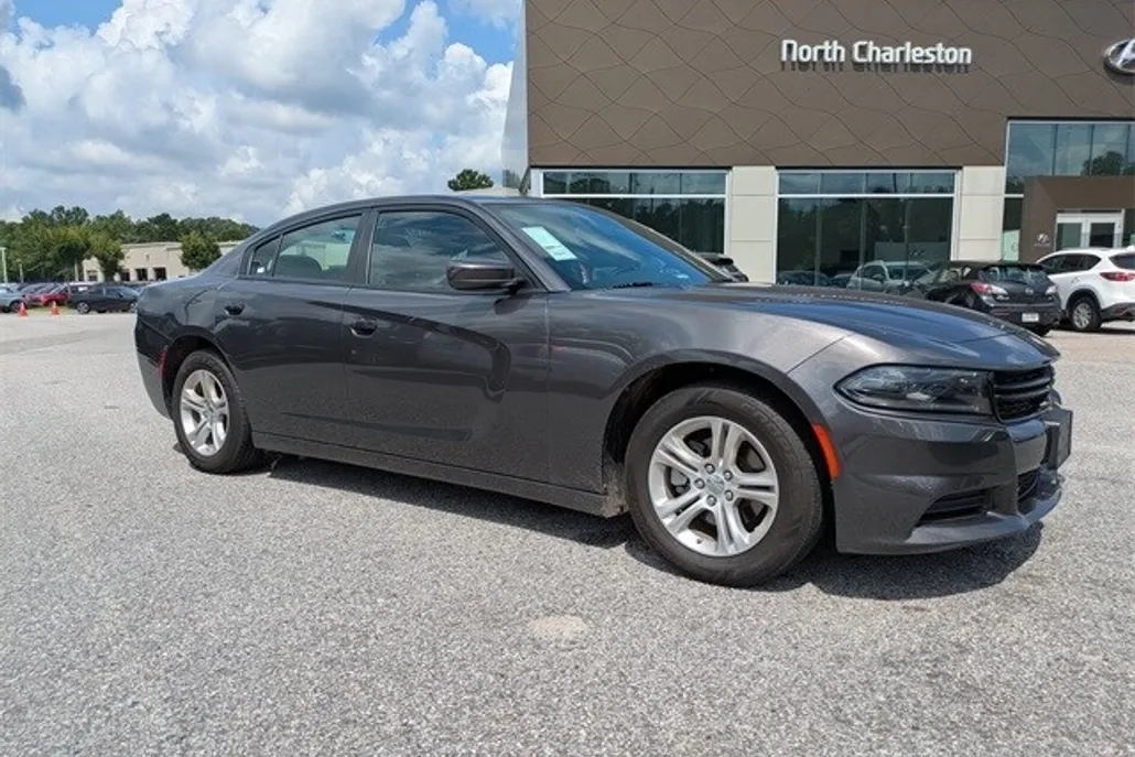 2022 Dodge Charger SXT photo 1