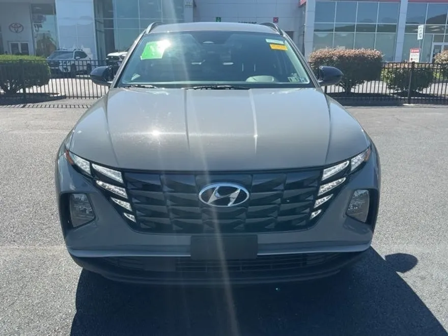 2024 Hyundai Tucson SEL photo 1
