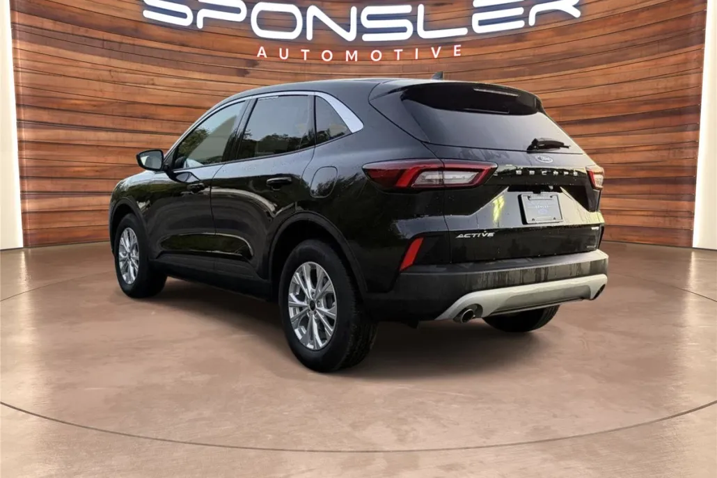 2023 Ford Escape Active photo 1