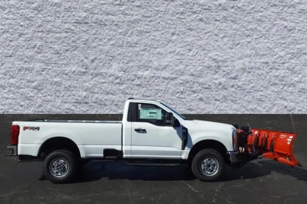 2025 Ford F-250 XL photo 1