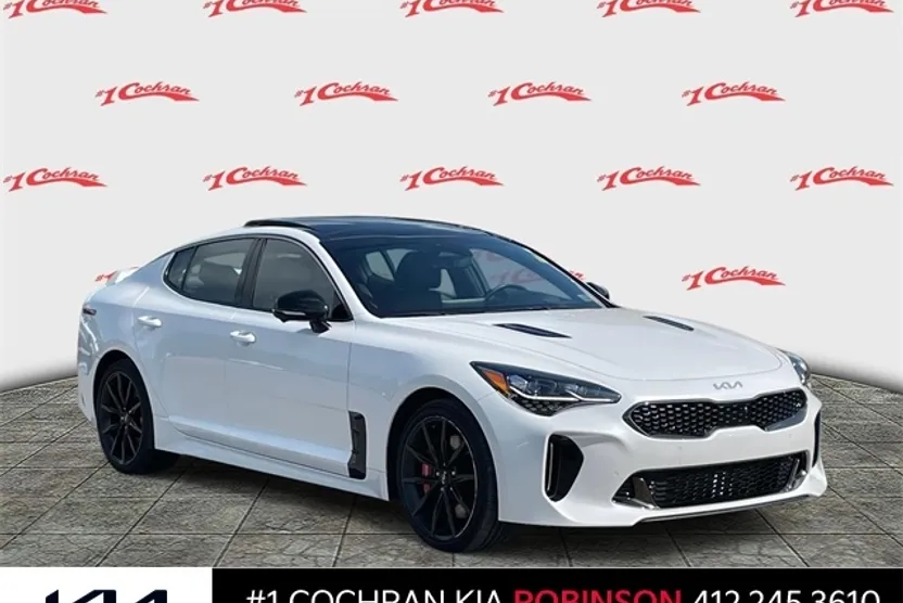2022 Kia Stinger GT2 photo 1