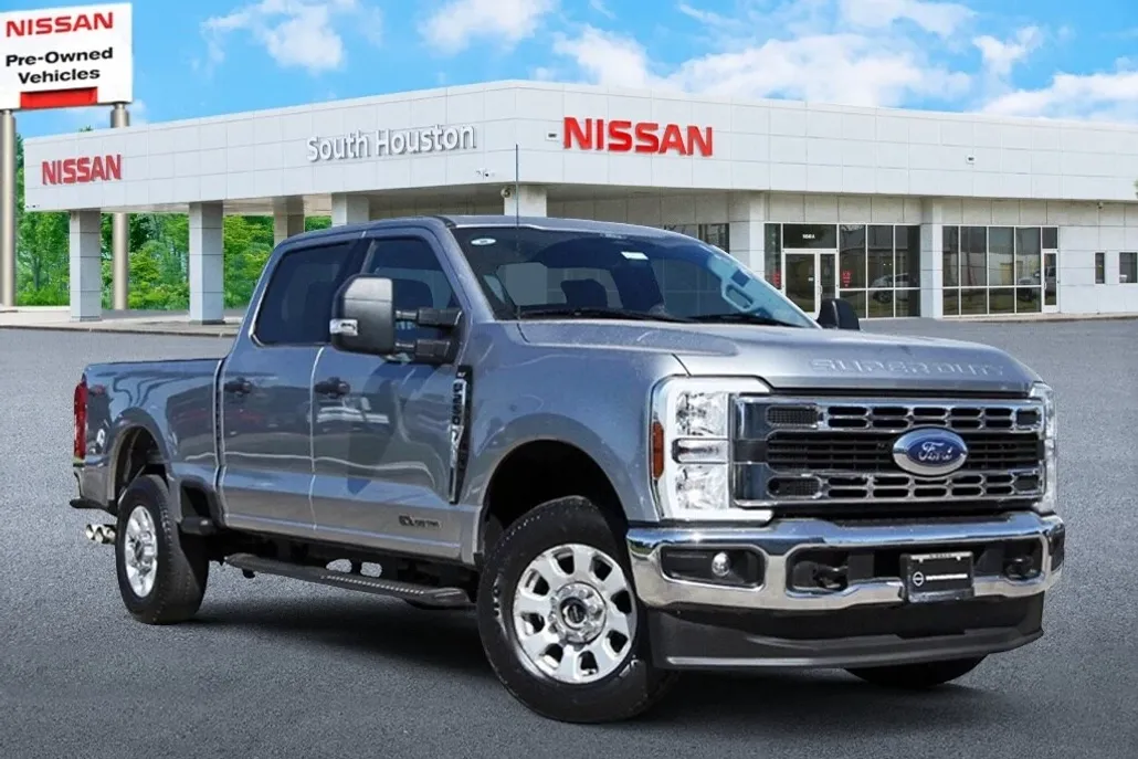2024 Ford F-250 XLT photo 1