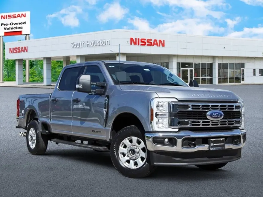 2024 Ford F-250 XLT photo 1