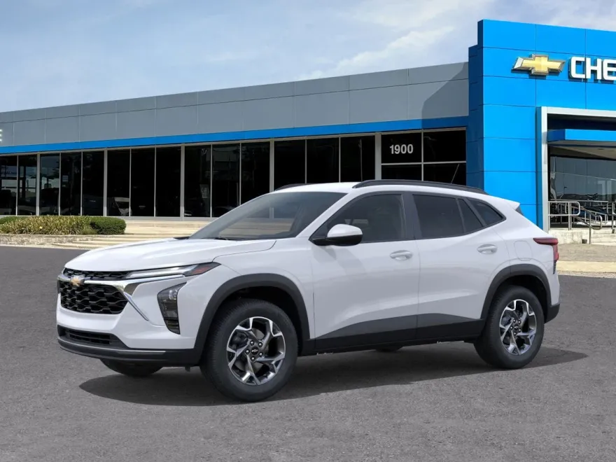 2026 Chevrolet Trax LT photo 1