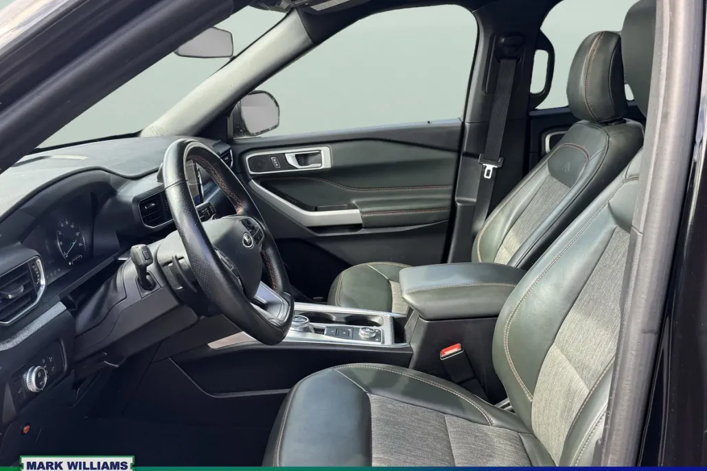 2022 Ford Explorer Timberline photo 1