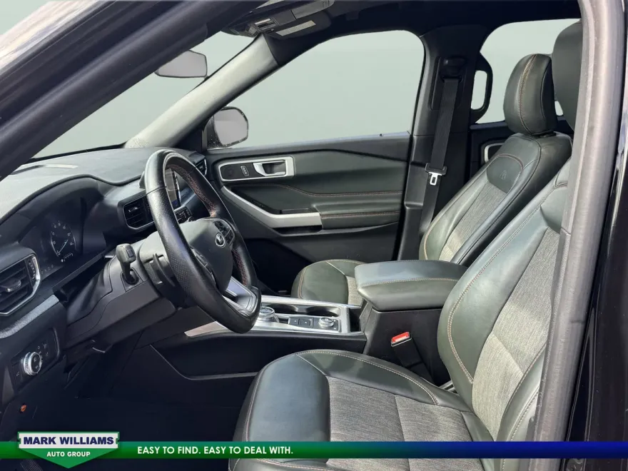 2022 Ford Explorer Timberline photo 1