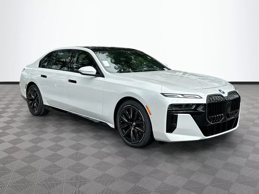 2025 Bmw 760i xDrive photo 1