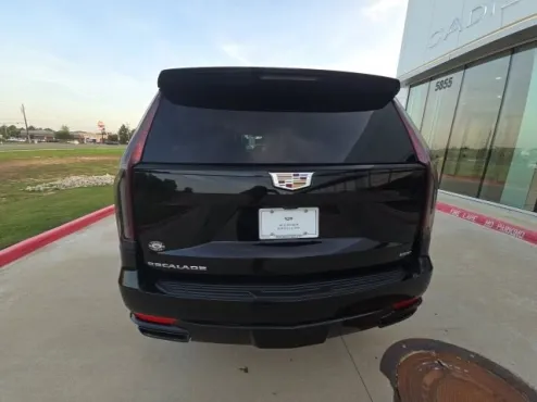 2024 Cadillac Escalade Sport Platinum photo 4