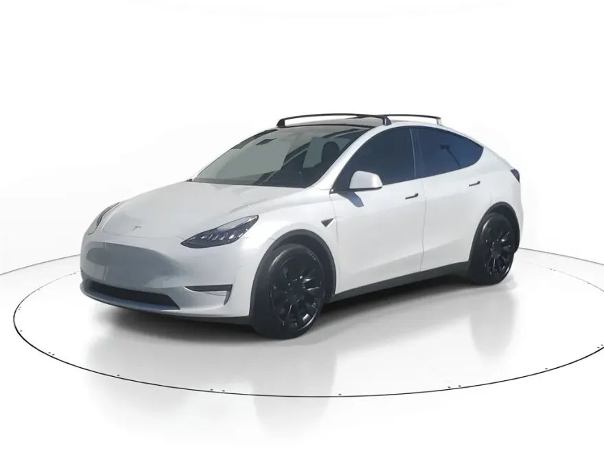 2020 Tesla Model Y Long Range photo 1