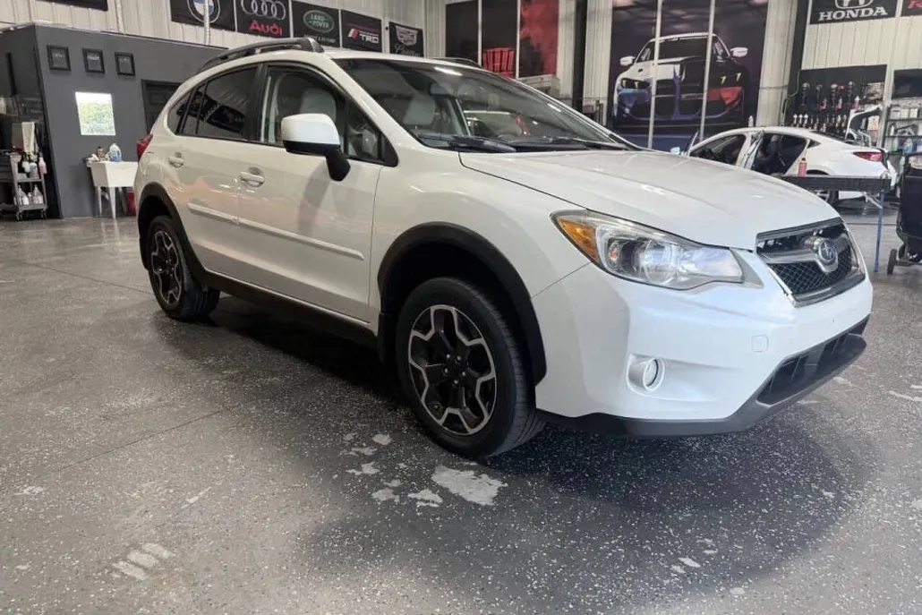 2014 Subaru Crosstrek 2.0i Limited photo 1