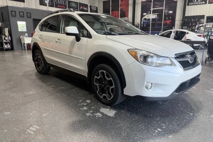 2014 Subaru Crosstrek 2.0i Limited photo 1