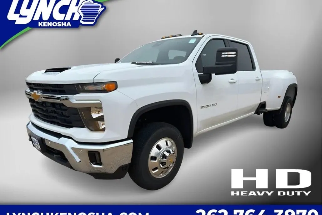 2025 Chevrolet Silverado 3500HD LT photo 1