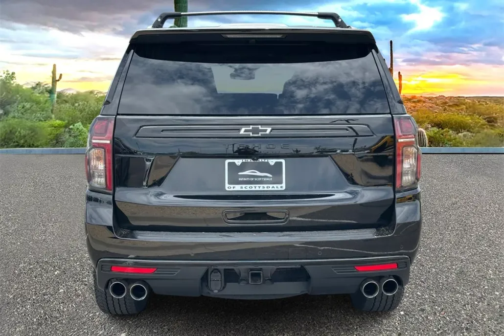 2024 Chevrolet Tahoe Z71 photo 1