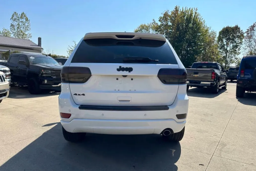 2018 Jeep Grand Cherokee Altitude photo 1
