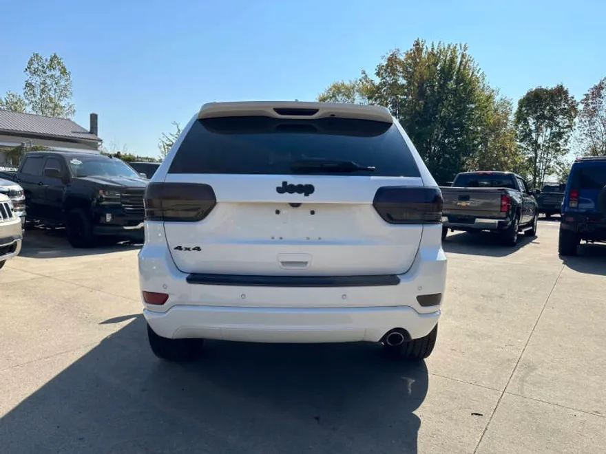 2018 Jeep Grand Cherokee Altitude photo 1