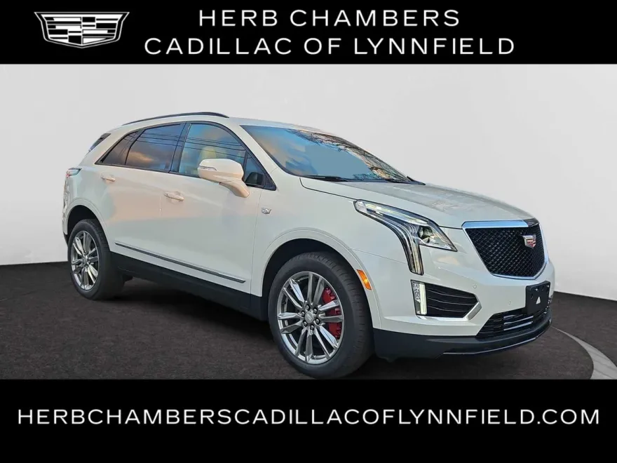 2025 Cadillac XT5 Sport photo 1