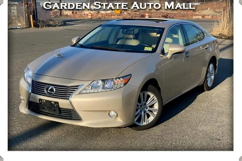 2013 Lexus ES 350 photo 1