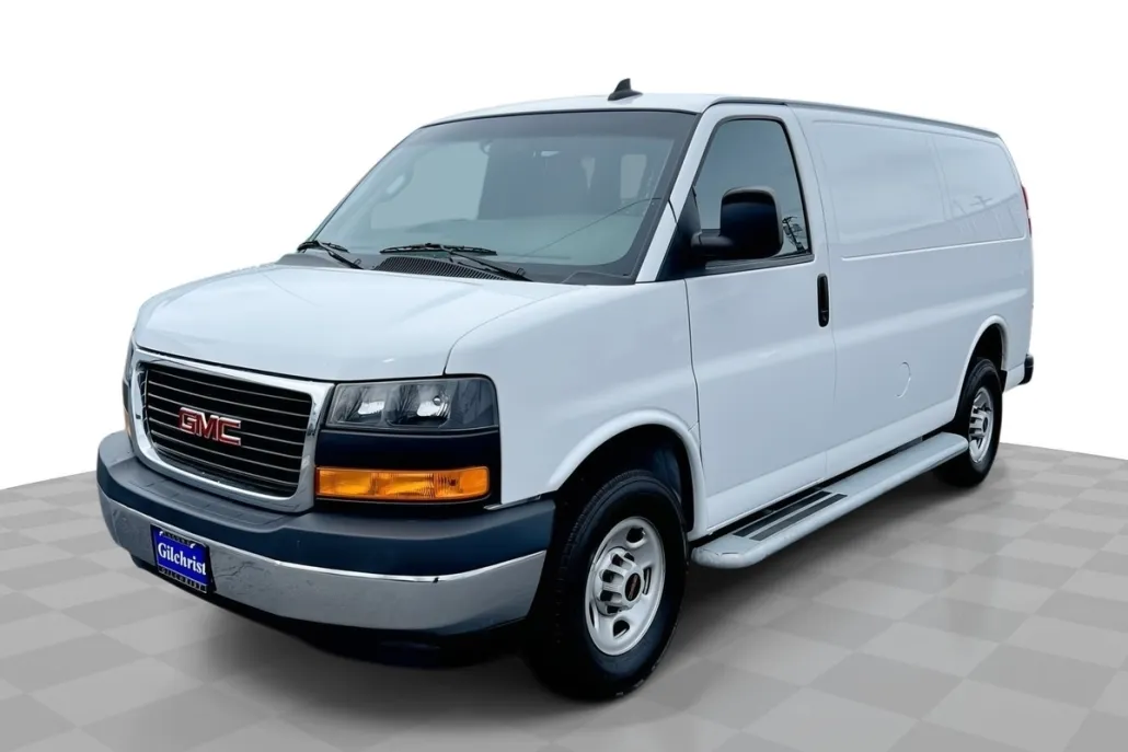 2022 Gmc Savana Cargo 2500 photo 1