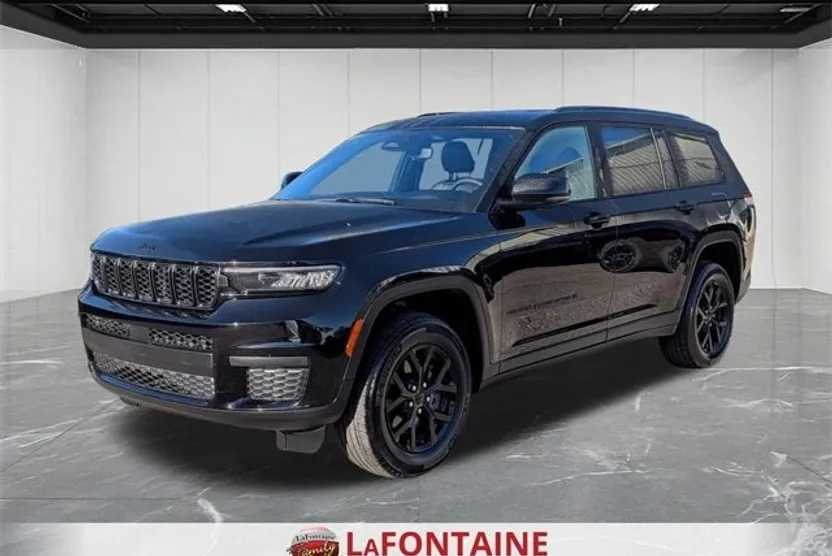 2024 Jeep Grand Cherokee Altitude photo 1