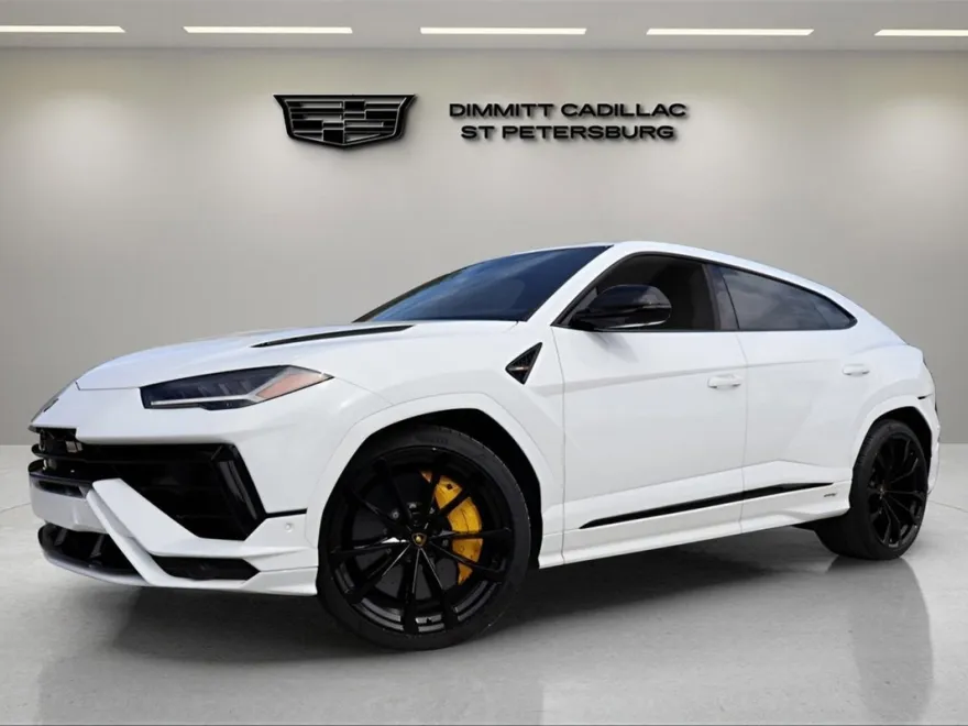 2024 Lamborghini Urus S photo 1