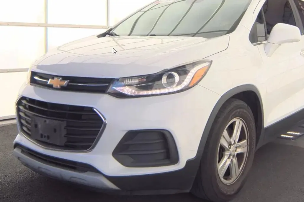 2019 Chevrolet Trax LT photo 1