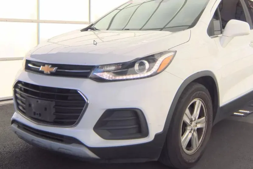 2019 Chevrolet Trax LT photo 1