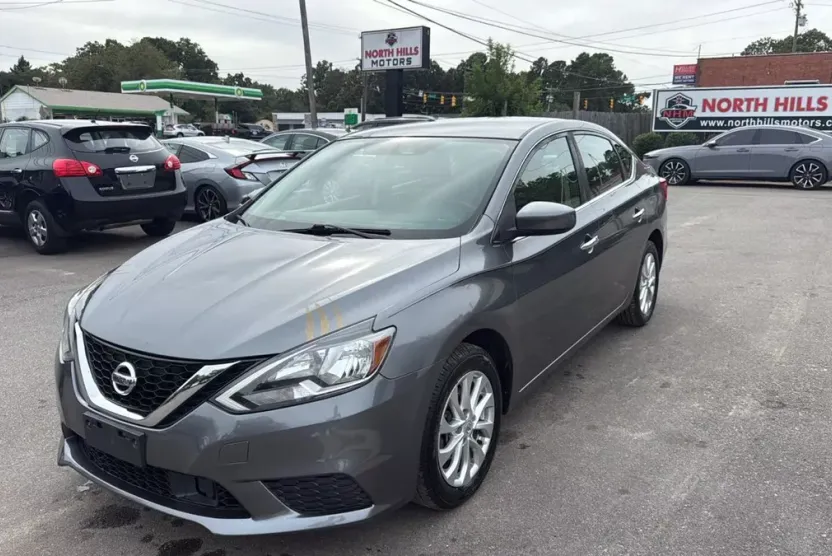 2018 Nissan Sentra SV photo 1