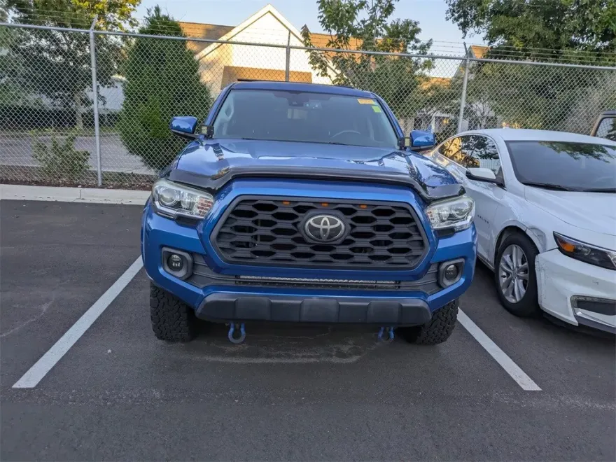 2018 Toyota Tacoma SR5 photo 1