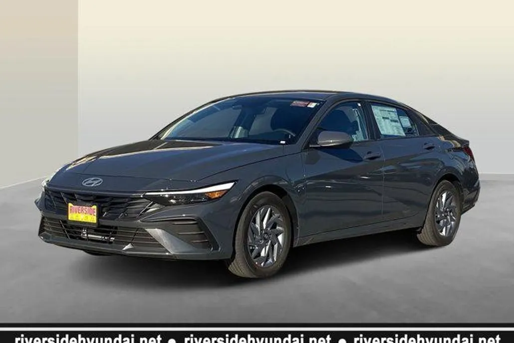 2025 Hyundai Elantra Hybrid Blue photo 1
